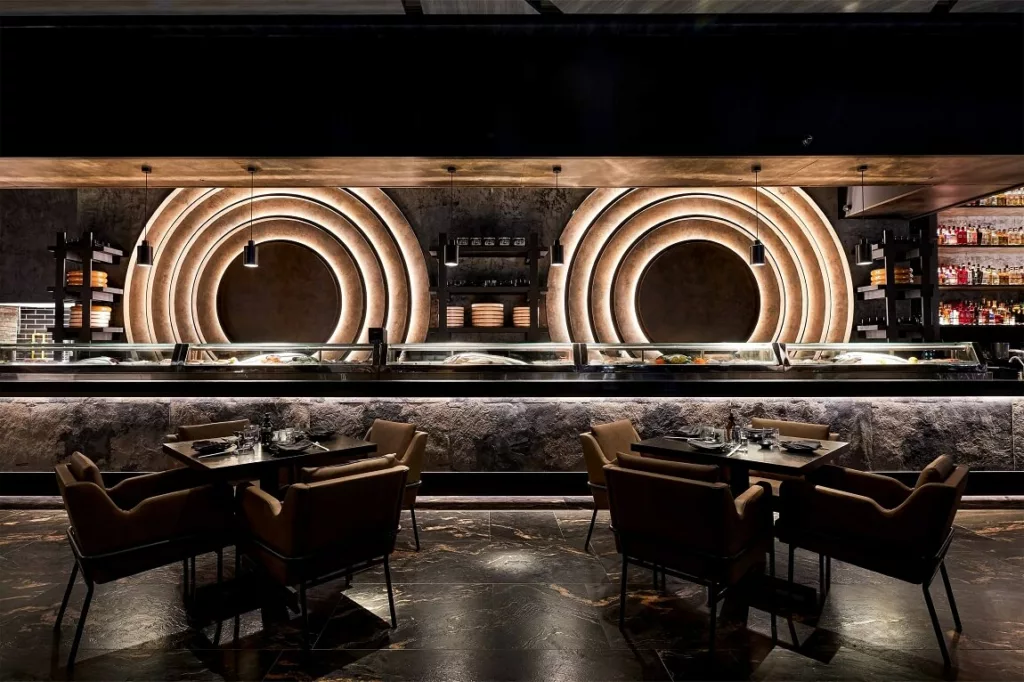 Japanese tradition and urban chic in Señora Tanaka CDMX, a masterpiece by innovative restaurant design firms