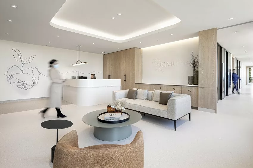 Tranquil and welcoming public interior design at ISMI in Toronto, aiming to elevate healthcare quality.